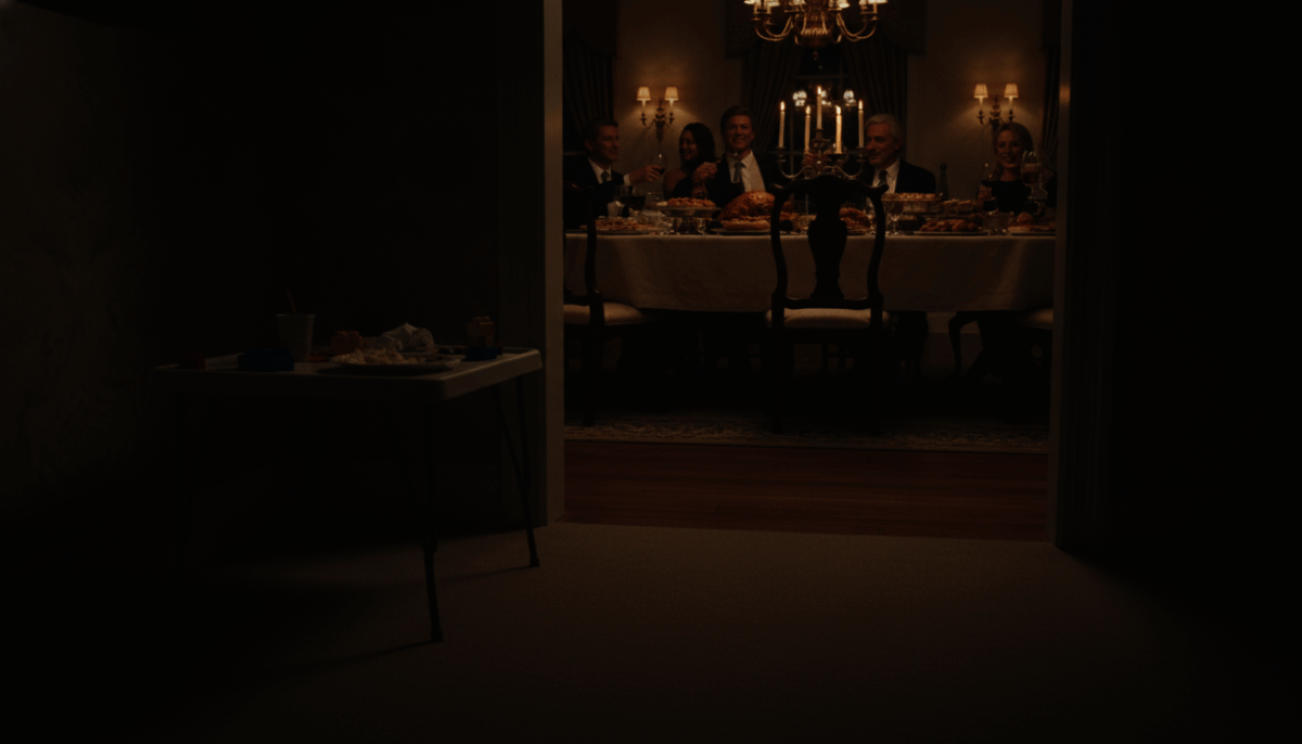 I Walked Out On Thanksgiving Dinner After My Stepmother Demanded I Sit At The Toddler Card Table In The Hallway